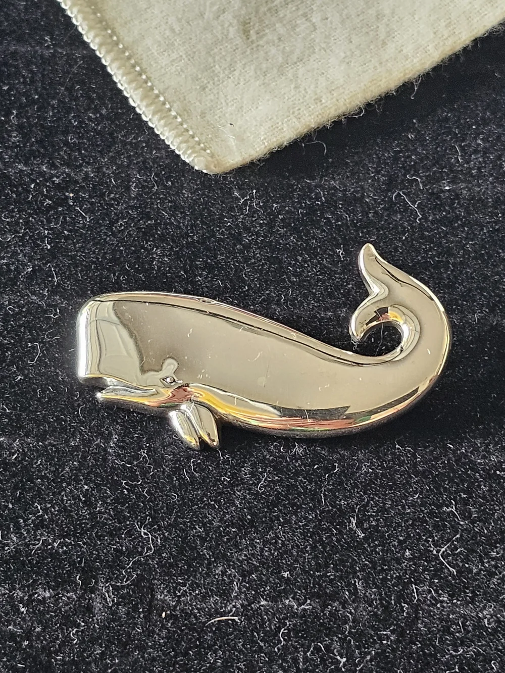 RETIRED/RARE - James Avery Sterling Silver Whale Brooch/Pin